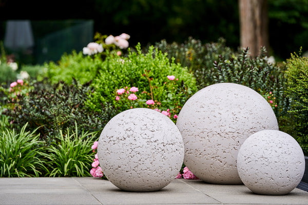 Spheres (Concrete Garden Balls) - Solid Art